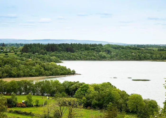 Aidan's Island فندق